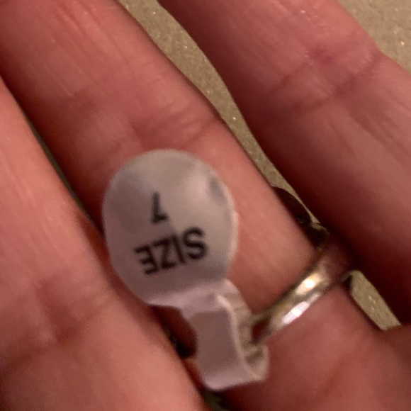 Large Rose ring - Picture 4 of 4